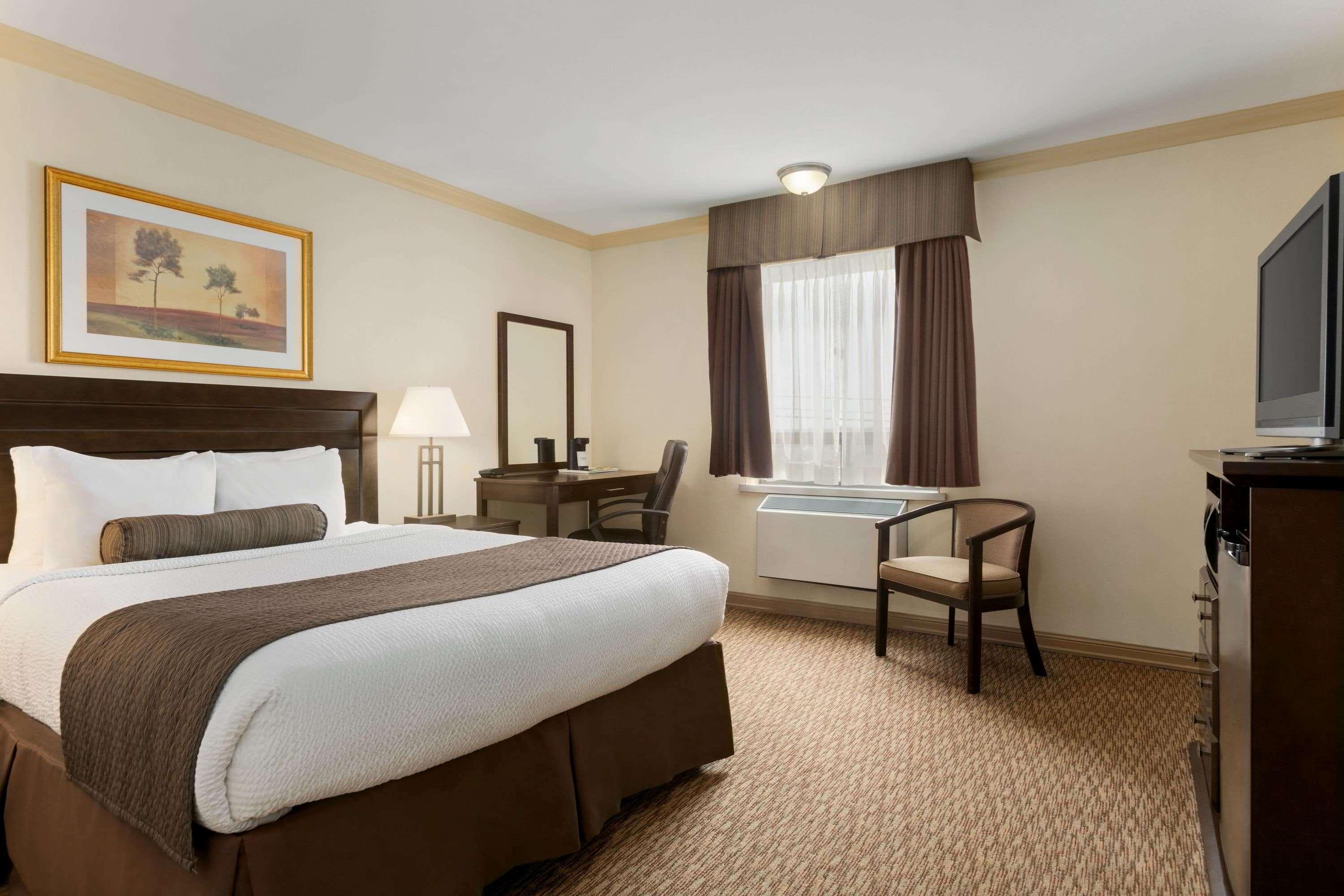 Days Inn & Suites By Wyndham Sault Ste. Marie On Eksteriør billede