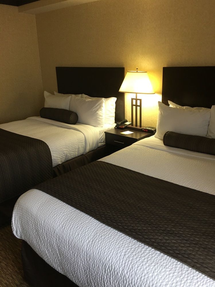 Days Inn & Suites By Wyndham Sault Ste. Marie On Eksteriør billede